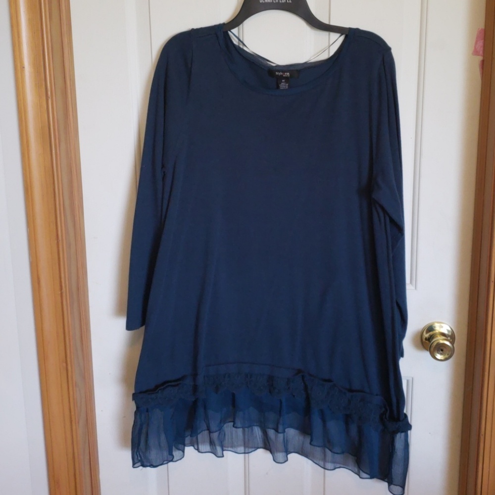 Long sleeved tunic
